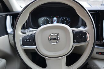 Volvo XC60 T4 Momentum Pro 8A/T - 20