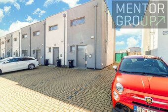 360° VR Ponúkame na predaj 2i RD v radovej zástavbe + 2 par - 20