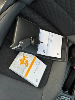 Volvo XC60 2.0 D4 Summum 140kw Automat 2016 - 20