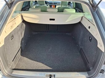 Škoda Superb Combi 2.0 TDI Style DSG 110kw,2019-tka,panorama - 20