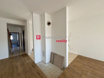 Nehnuteľnosť Veľké Blahovo - NA PREDAJ LUXUSNÁ 4-IZBOVÁ NOVO - 20