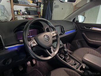 Škoda Karoq benzín Virtual cocpit - 20