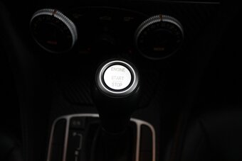 Mercedes-Benz SL 500 - 20