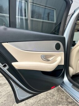 Mercedes benz E220 4matik - 20