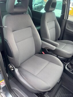 Seat Alhambra 2.0 TDi 7miestne - 20