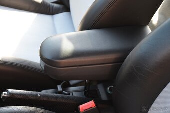 Škoda Octavia RS 1.8 Turbo 132kW - 20