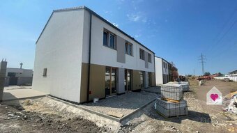 Krásny NOVÝ RD so záhradkou - POSLEDNÝ voľný , GALANTA, Kúpe - 20