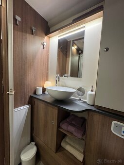 🔱 Anglicky karavan Bailey Unicorn Segovia rok 2018/19 | A - 20