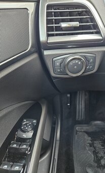 Ford Mondeo 2.0TDCi  Autautomat Titanium - 20