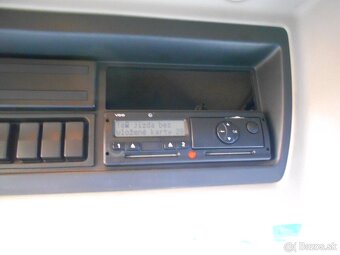 RENAULT PREMIUM - 20