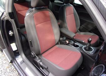 Volkswagen Beetle 1.6TDi 77kW DESIGN FENDER NAVI nafta - 20