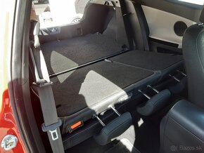 Rezervované-Kia Ceed 1.6 CRDi 100kW, M6, 3d. - 20