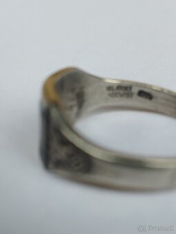 Staré plechové autíčka,busta,staré hračky, koreničky,hodiny - 20