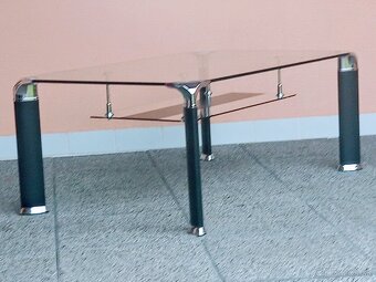 Stolík konferenčný - 20