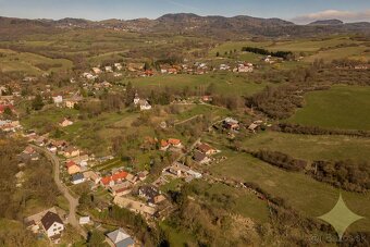 Exkluzívne na predaj rodinný dom s pozemkom o rozlohe 750m2  - 20