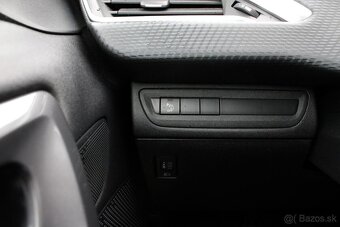 Peugeot 2008 1.2 PureTech Style, benzín 2018 - 20