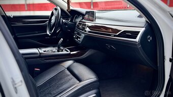 BMW Rad 7 730d xDrive AT 195kW - 20
