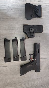 Predám Airsoft Glock NML589 - 20