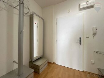 Prenájom 2-izb byt s terasou a Garážou na Heyrovského ulici  - 20