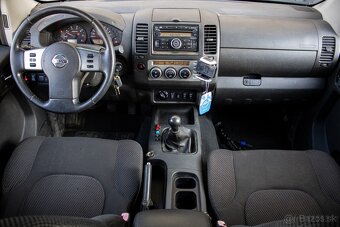 Nissan Navara DoubleCab 2.5D XE Aj na splátky - 20