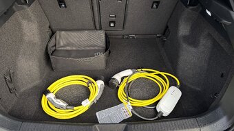 VOLKSWAGEN ID.4 PRO PERFORMANCE - 150 kW/204 PS - 77kWh - 20