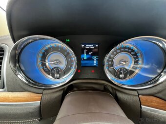 Lancia Thema 3.0, Chrysler 300C,176 kw, Automat - 20