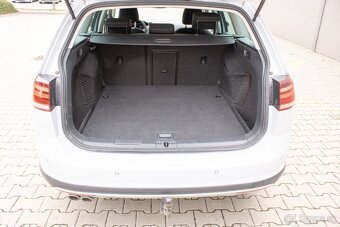 Volkswagen Golf - 20