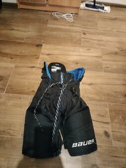 Hokejová výstroj - 20