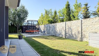 Zariadený 4i bungalov s garážou na pozemku 450 m² v žiadanej - 20