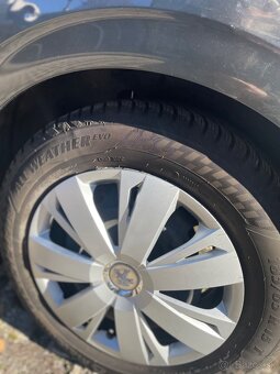 Peugeot 208 • 2012 • 1.4 Diesel • 50 kW • - 20