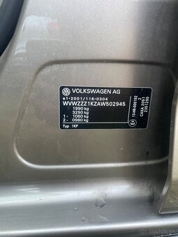 Vw golf 6 benzín automat 99 tis km - 20