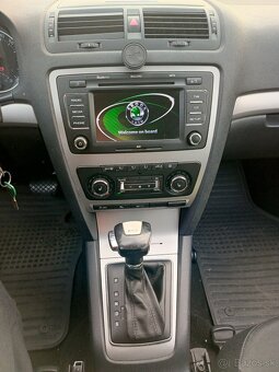 Škoda Octavia 1.6tdi combi dsg - 20