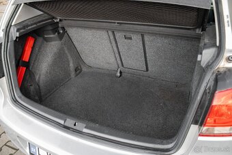 Volkswagen Golf 1.6 TDI, 77kW, M5 - 20