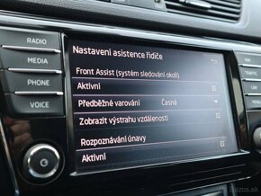 Škoda Superb 2.0TDi 110kW FrontAssist, 1majitel - 20