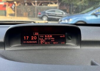 Peugeot 307 1.6 HDi TAŽNÉ PANORAMA nafta manuál 66 kw - 20