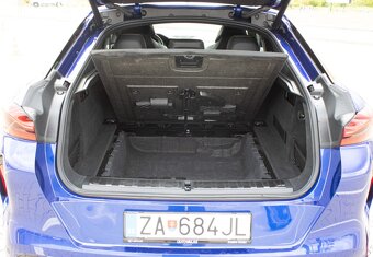 BMW X6 M Competition z roku 2021 - 20