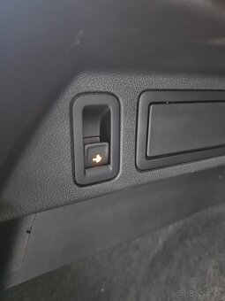 VW Tiguan 2.0tsi (benzin) 140kw, 4x4,DSG (automat) r.v. 2022 - 20