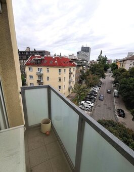 Na prenájom 2-izbový byt s balkónom a klimatizáciou na Záhra - 20