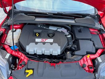 FORD FOCUS ST 2.0 T EXOBOOST BENZIN 184KW 250PS - 20