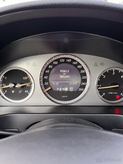 Mercedes Benz c w204 - 20