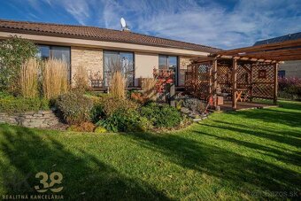 Jedinečná ponuka: Rodinný dom s nádherným výhľadom - 20