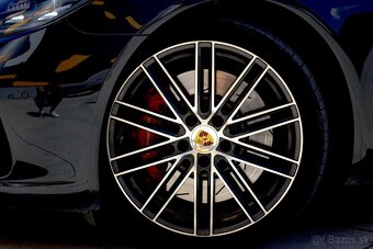 Porsche Panamera Turbo 4x4 A/T - 20