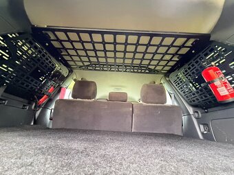 Toyota Land Cruiser - Landcruiser LC 120 - 20