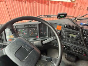 VOLVO hákový kontajner s HR odpočet DPH - 20