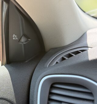 VOLVO V40 2.0 D3 Automat INSCRIPTION - 20