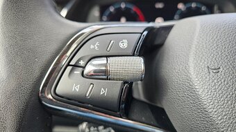Škoda Octavia Combi 2.0 TDi AMBITION DSG - 20