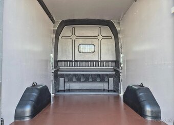 Ford transit L3H2 7-miestne 2,0TdCi/170hp - 2019 - 20