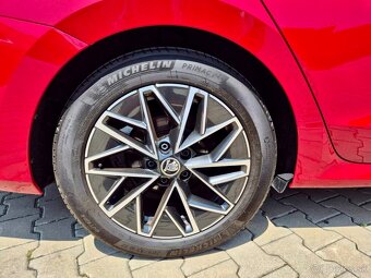 Škoda Octavia Combi 2.0 TDI SCR Sportline DSG - 20