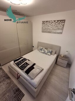 Exkluzívne zariadená novostavba domu s výhľadom na more v Ch - 20