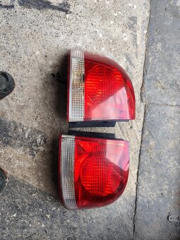NÁHRADNÉ DIELY VOLKSWAGEN TOUAREG 7L - 20